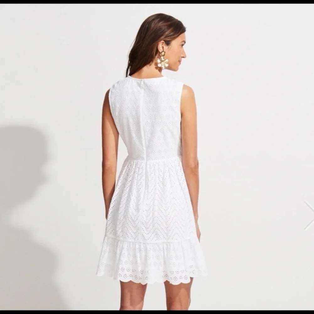 Vineyard Vines Eyelet Sleeveless Tiered White CottonDress Size 2 - Picture 2 of 7